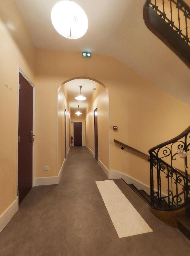 Hotel Le Dormeux Mehun-sur-Yevre Eksteriør billede