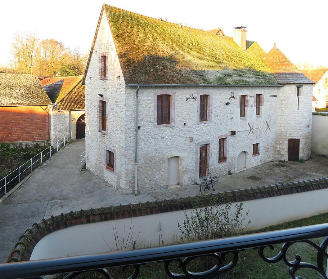 Hotel Le Dormeux Mehun-sur-Yevre Eksteriør billede
