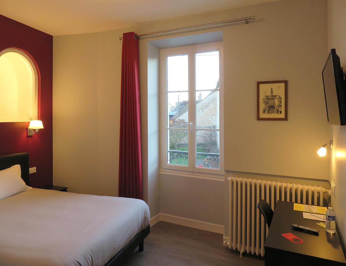 Hotel Le Dormeux Mehun-sur-Yevre Eksteriør billede